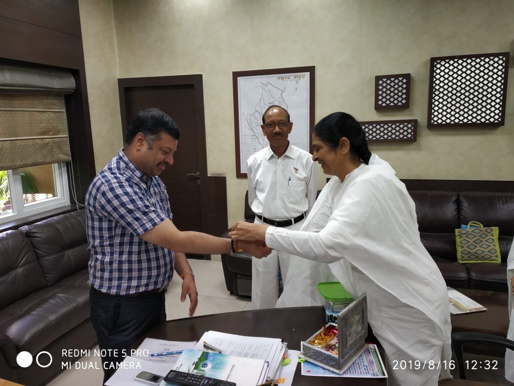 Commissioner of Lucknow Division Brother Shri Anil Kumar Garg (IAS)